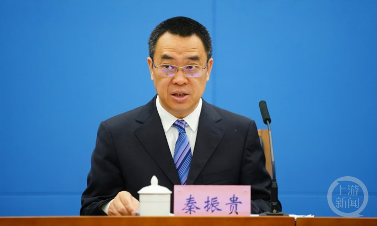 國(guó)家電影局副局長(zhǎng)秦振貴