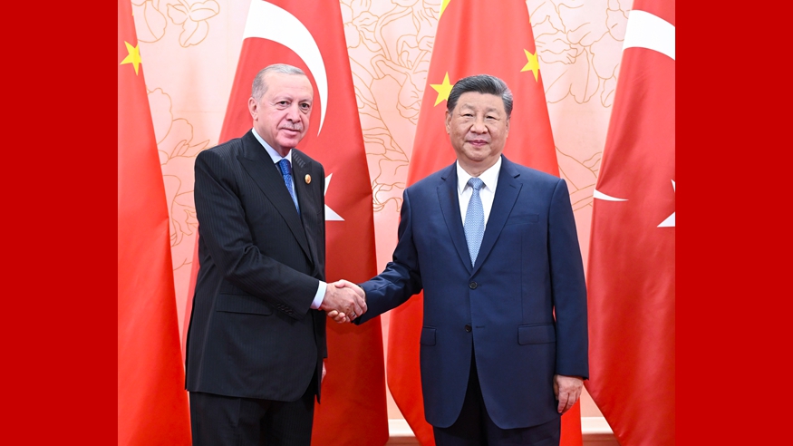 Xi meets Turkish president